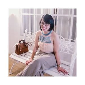 Meet your Posher, Chinenn